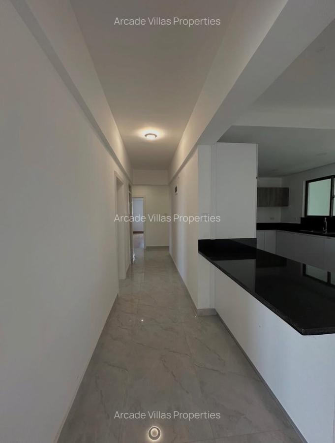 3 Bed Apartment with En Suite in Kileleshwa - 9