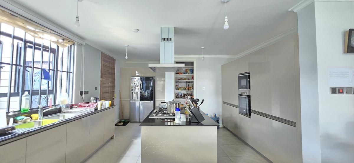 5 Bed Villa with En Suite at Kiambu Rd - 4