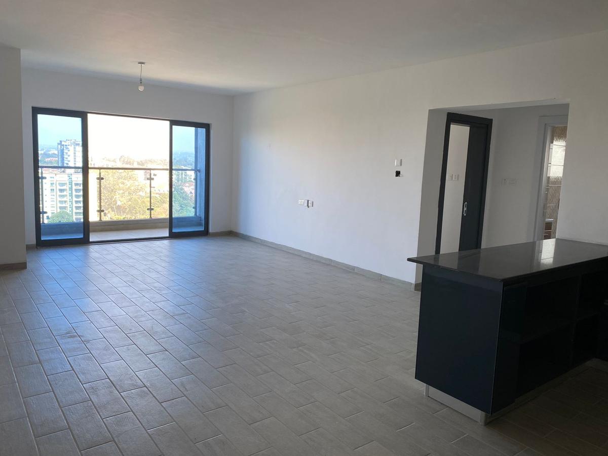 1 bed apartment with en suite in lavington