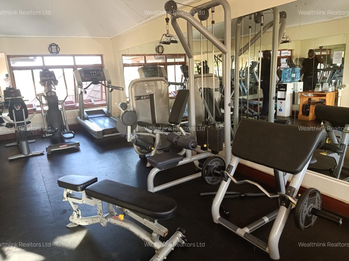 4 Bed Townhouse with En Suite at Runda - 4