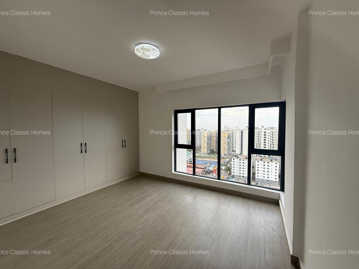2 Bed Apartment with En Suite in Kilimani - 3