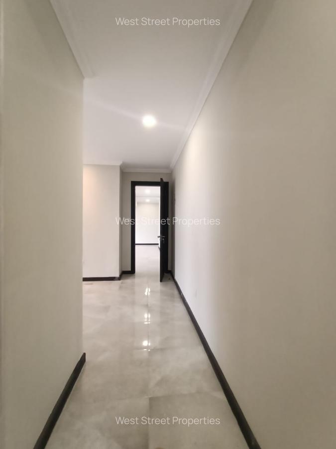 3 Bed Apartment with En Suite at Mandera Road - 2