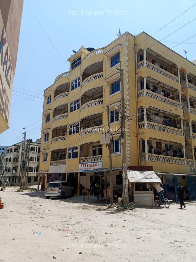 Serviced 10 Bed Apartment with En Suite at Bamburi - 1