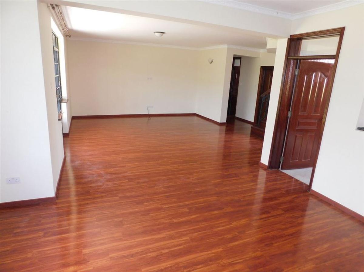 4 Bed House with En Suite at Fourways Junction Estate - 2