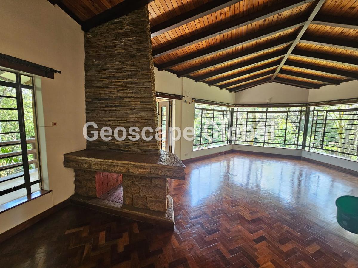 5 Bed House with En Suite in Kitisuru - 3