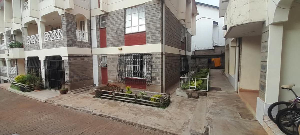 Serviced 3 Bed Apartment with En Suite in Lavington - 15