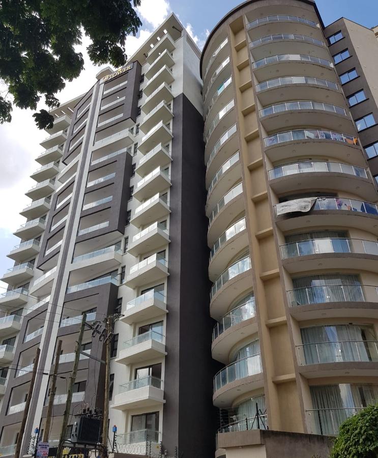 Serviced 2 Bed Apartment with En Suite at 4Th Avenue - 1