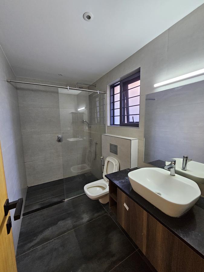 4 Bed Townhouse with En Suite at Off Langata Road - 10