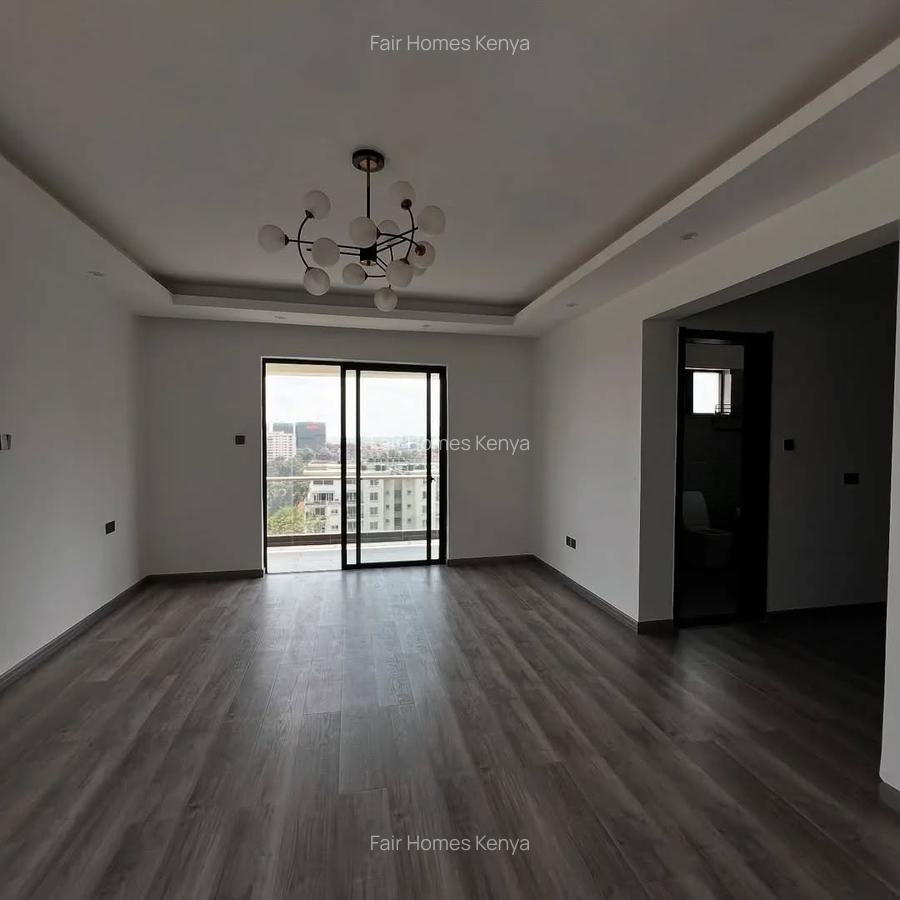 4 Bed Apartment with En Suite at Valley Arcade - 9