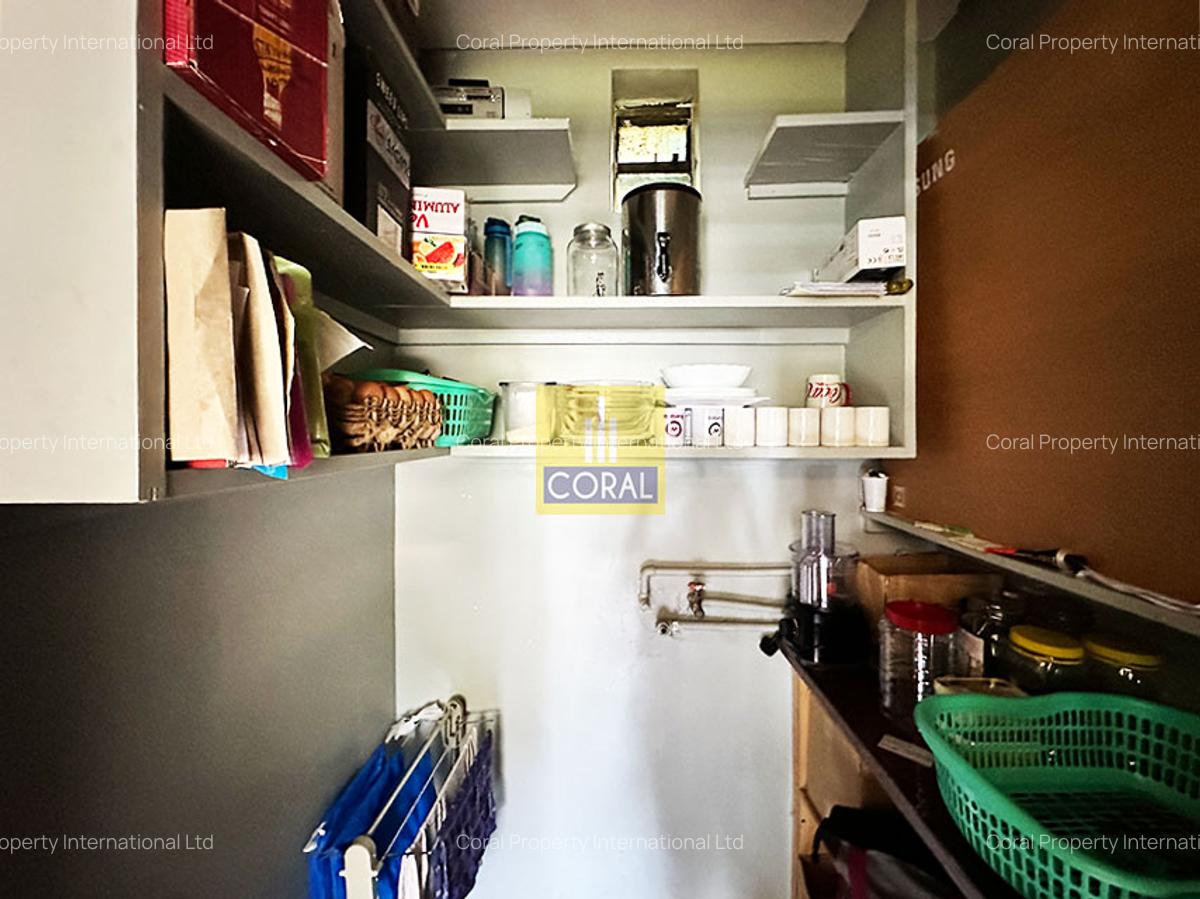 Office with Parking in Lavington - 9