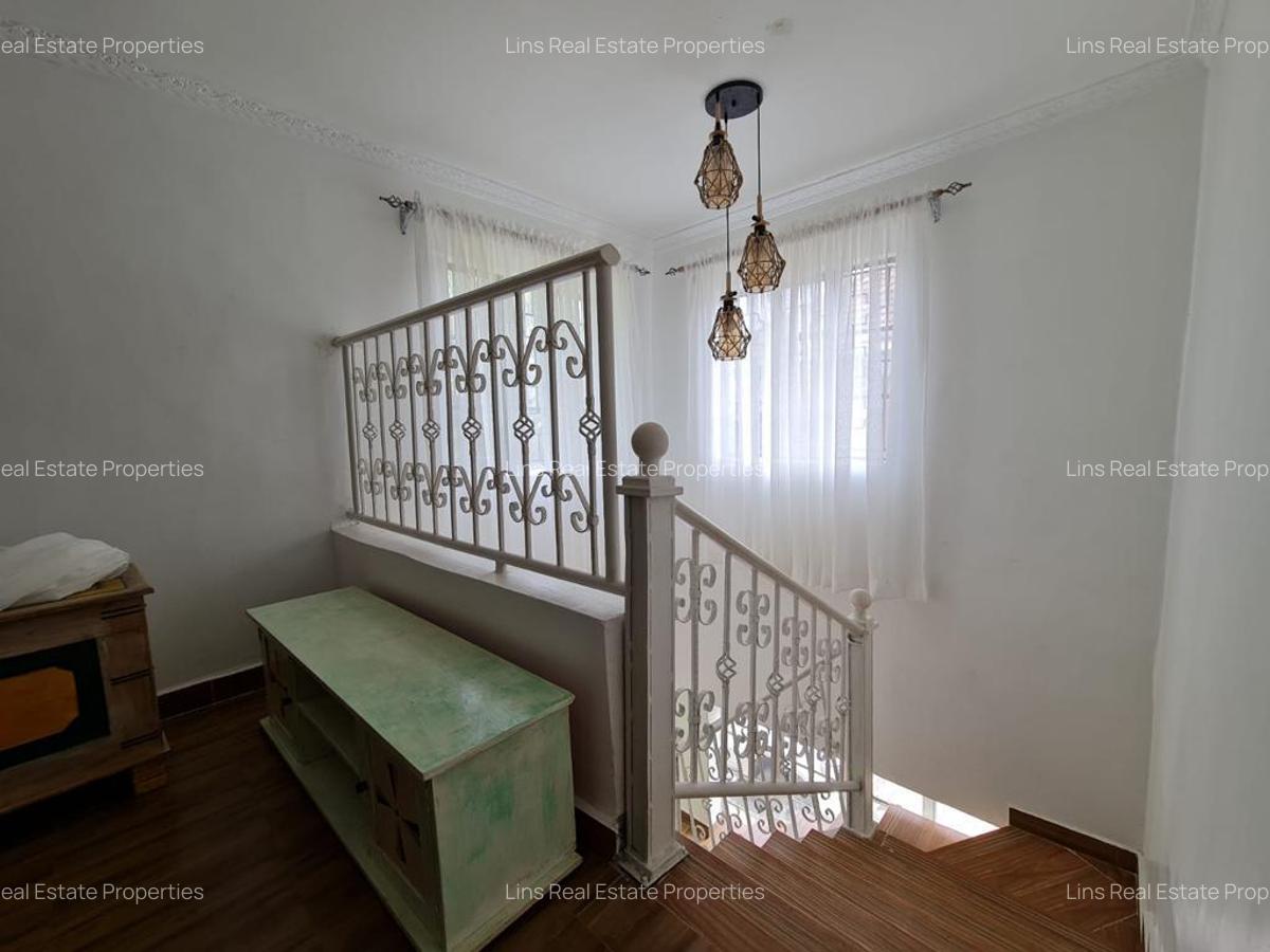 2 Bed House with En Suite in Kitisuru - 17