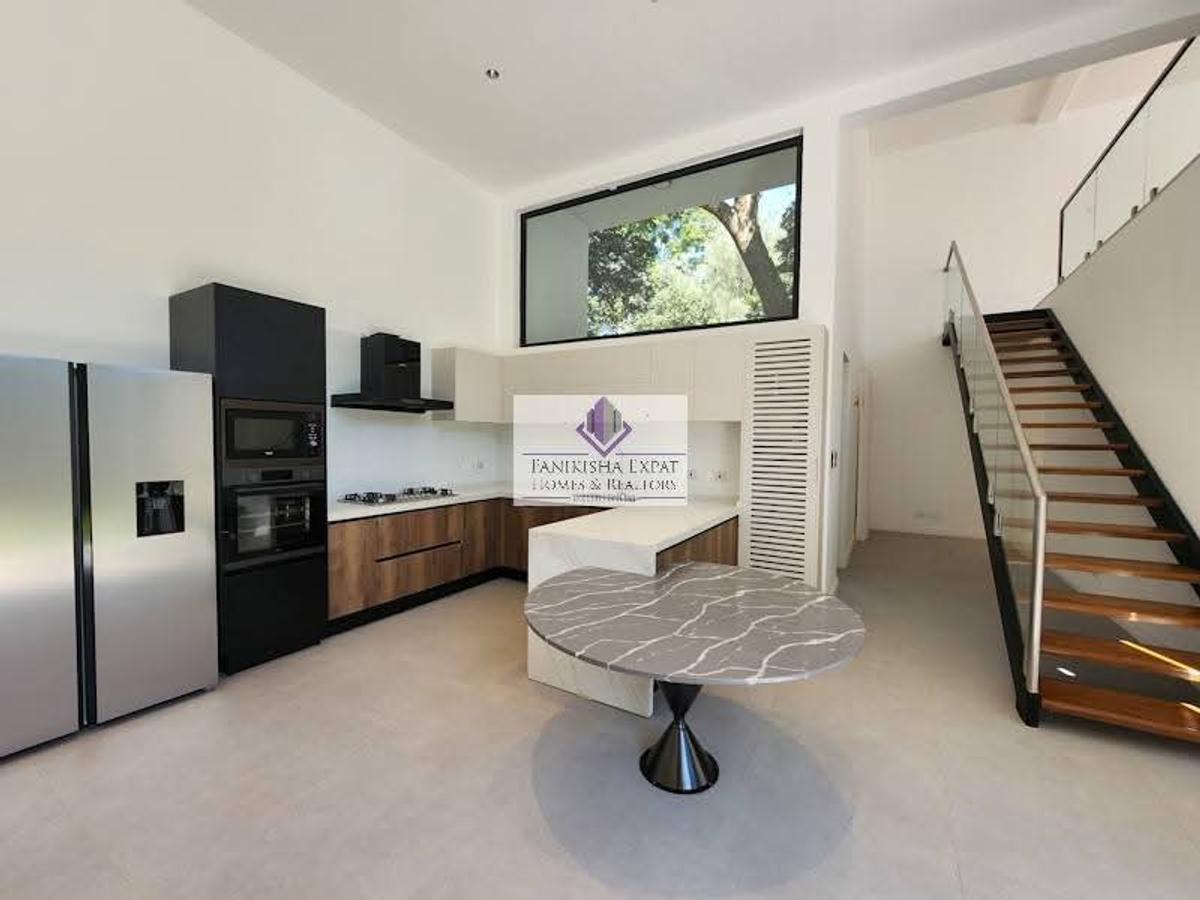 2 Bed Townhouse in Lavington - 10