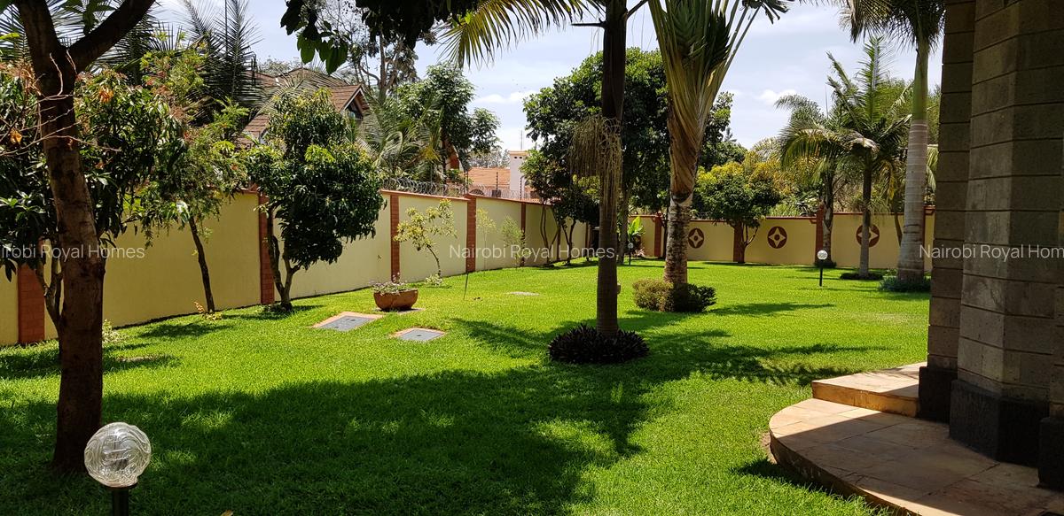 5 Bed House with En Suite at Runda Road - 7