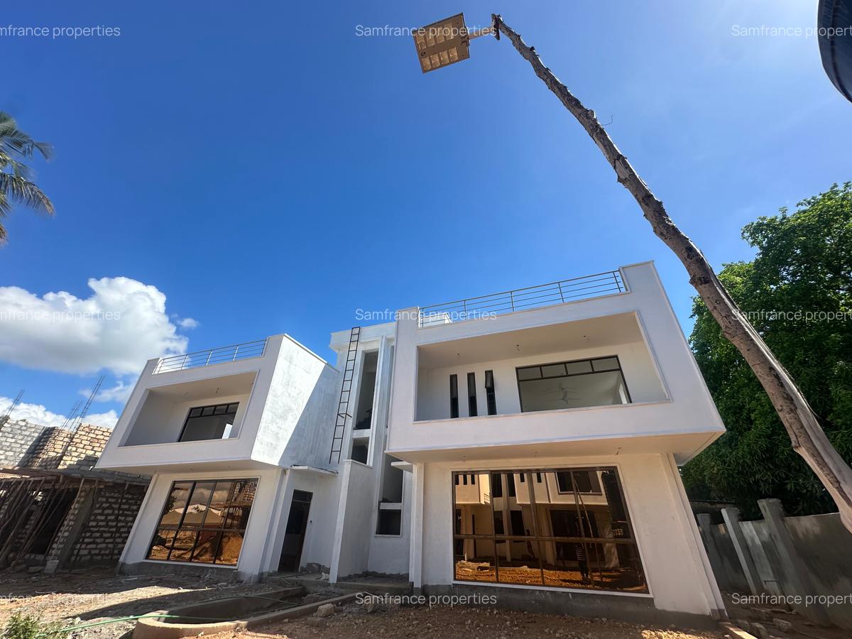 4 Bed Villa with En Suite at Mtwapa Bliss Villa - 5