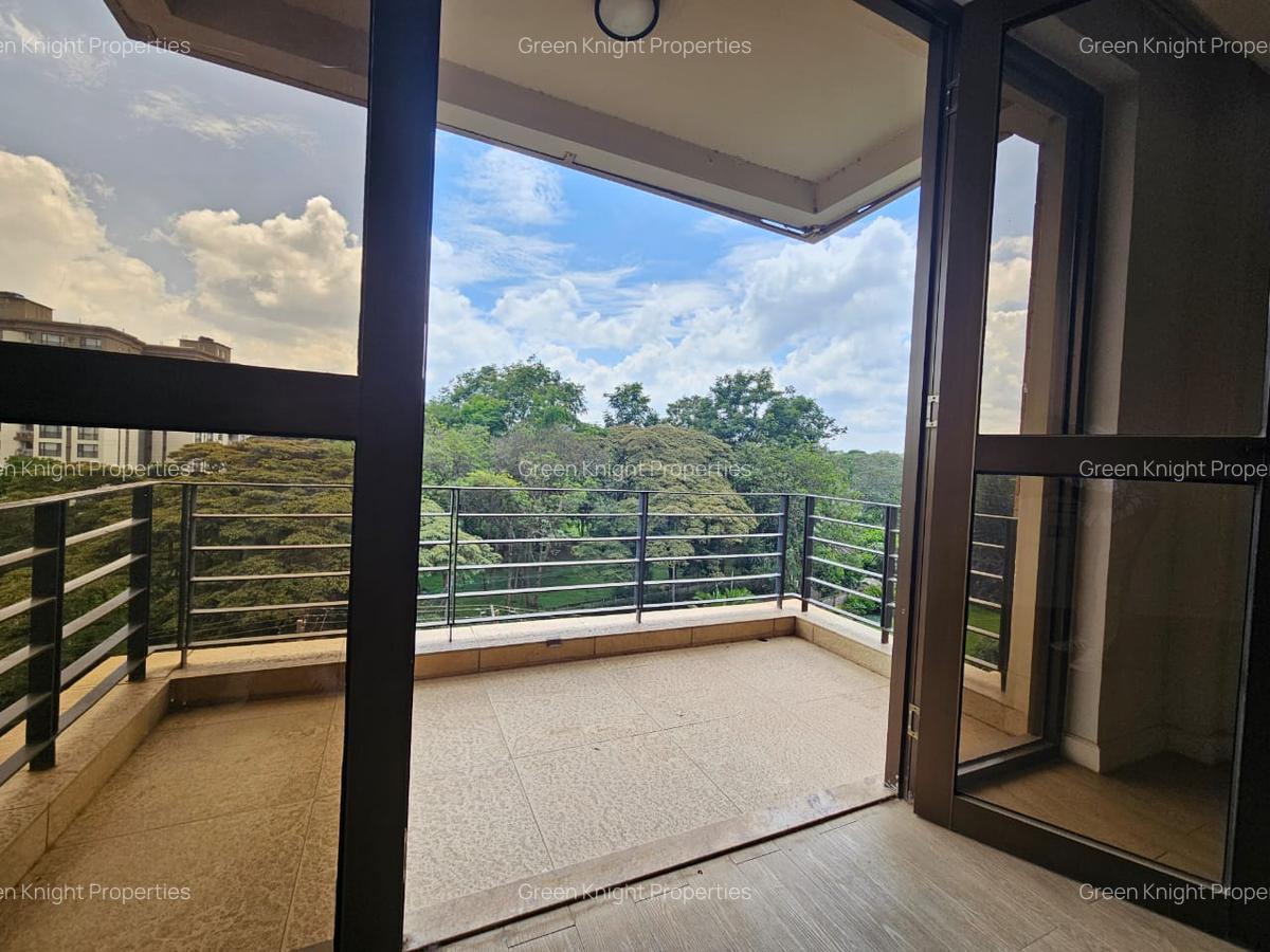 Serviced 2 Bed Apartment with En Suite in Riverside - 5