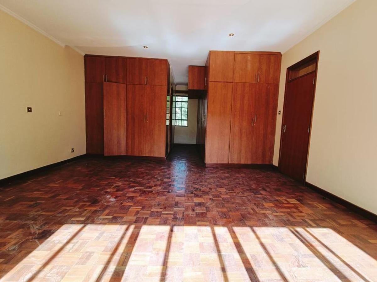 4 Bed House with En Suite in Kileleshwa - 12