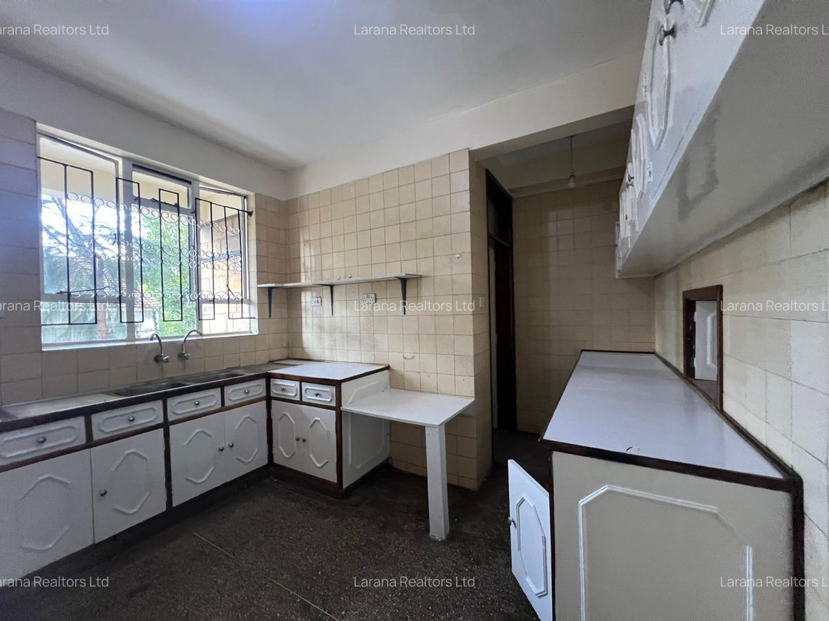 5 Bed Apartment with Staff Quarters at Tabere Rd - 3