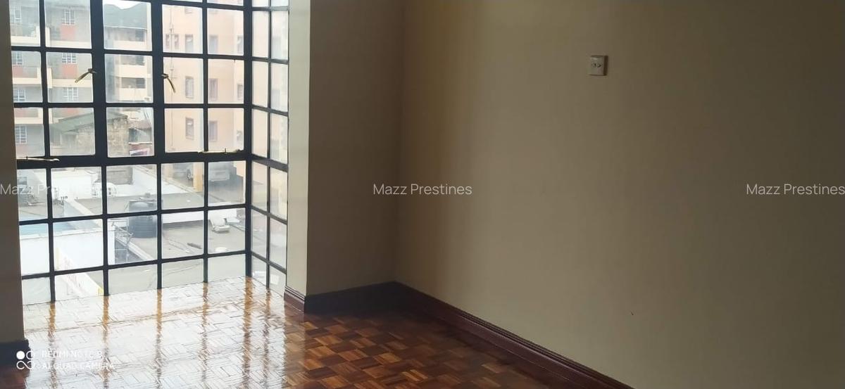 1 Bed Apartment with En Suite at Forest Rd - 2