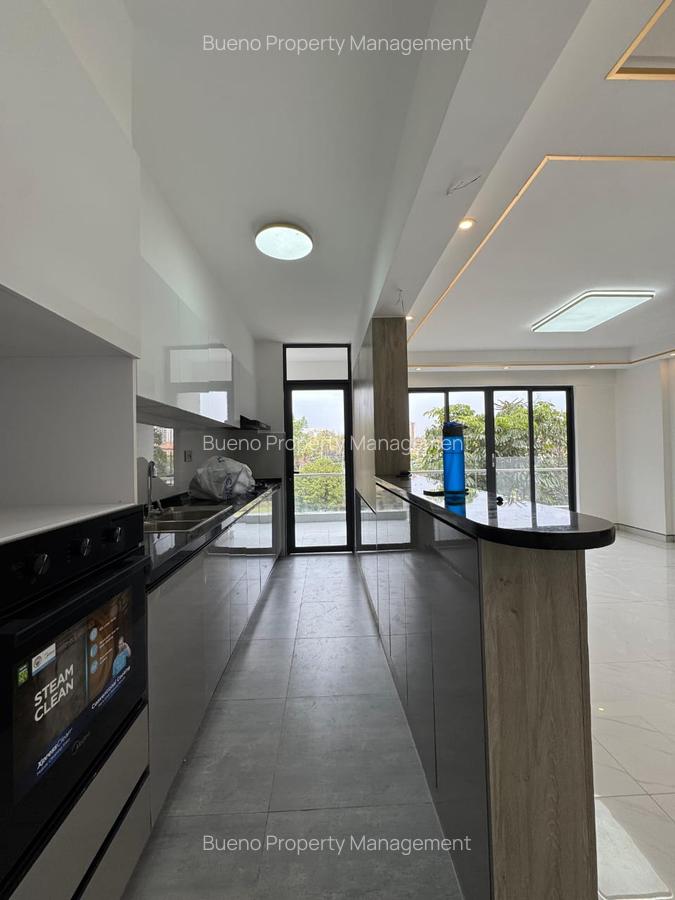 2 Bed Apartment with En Suite at Ki - 15