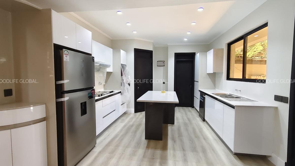 3 Bed House with En Suite at Gigiri - 8