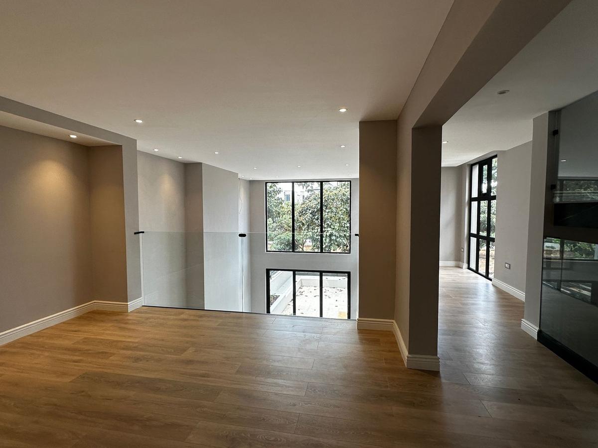 3 Bed Apartment with En Suite at Runda - 9