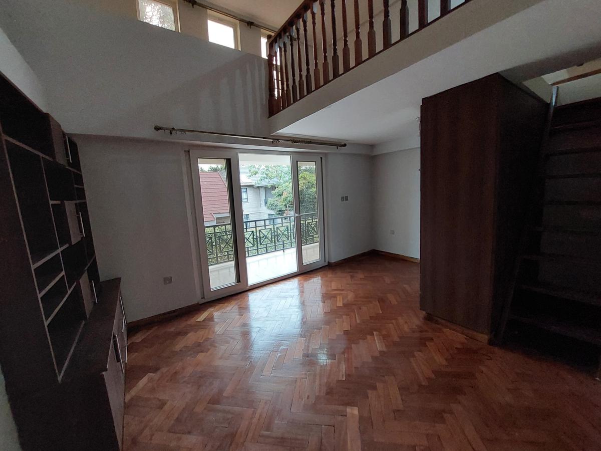 5 Bed Townhouse with En Suite at Convent Drive - 9
