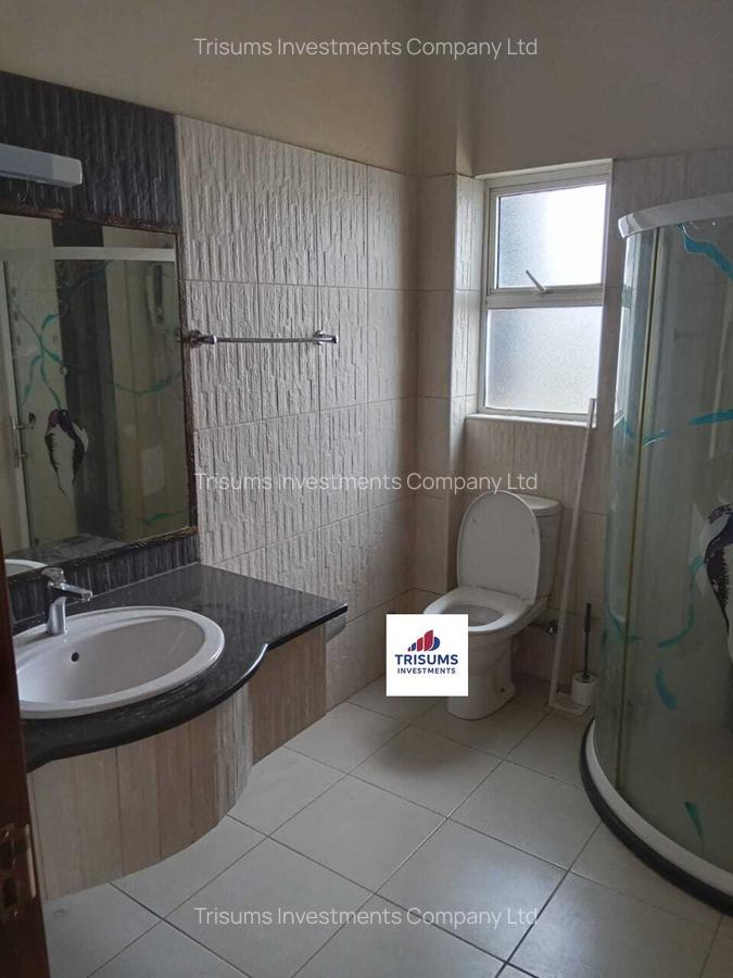 3 Bed Apartment with En Suite at Prp7+494 - 15
