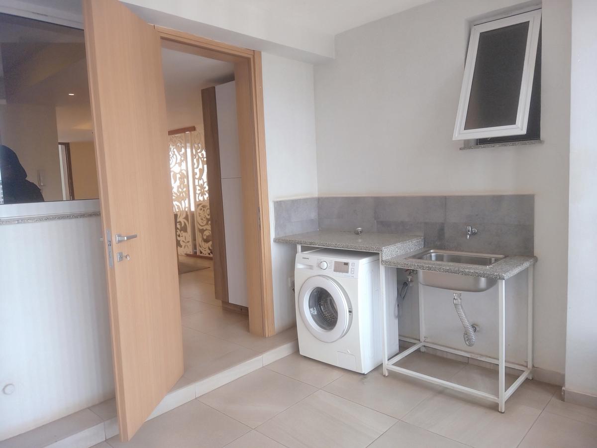 Serviced 2 Bed Apartment with En Suite at Chaka Rd - 15