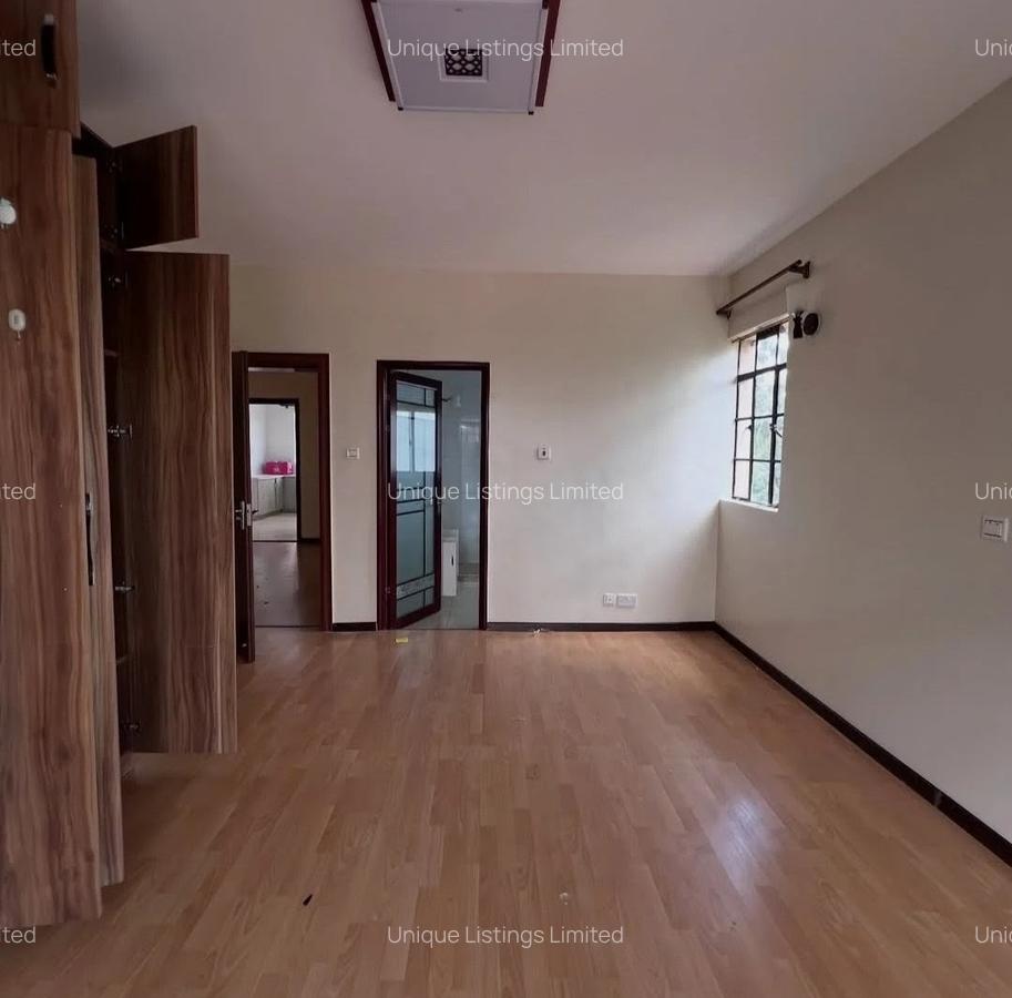 4 Bed Apartment with En Suite in Lavington - 10