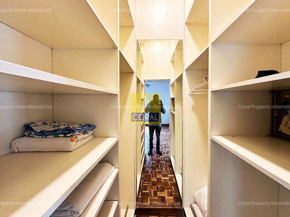 4 Bed House with Swimming Pool in Runda - 20