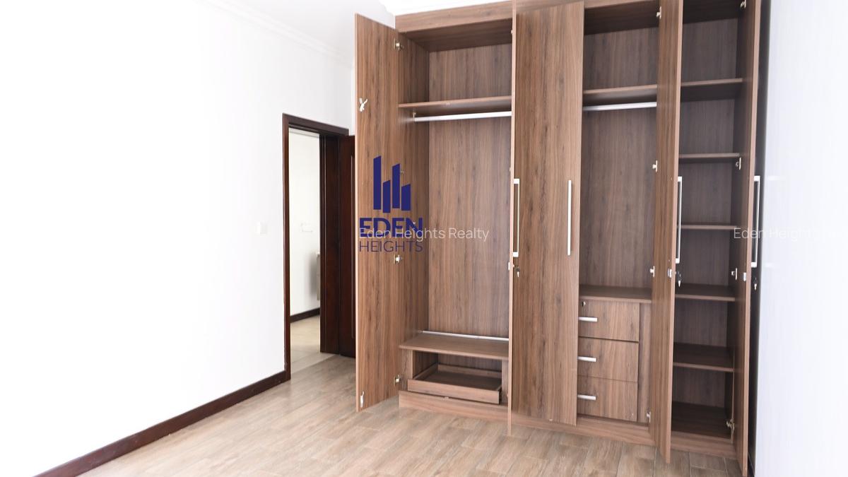 3 Bed Apartment with Staff Quarters in Parklands - 17