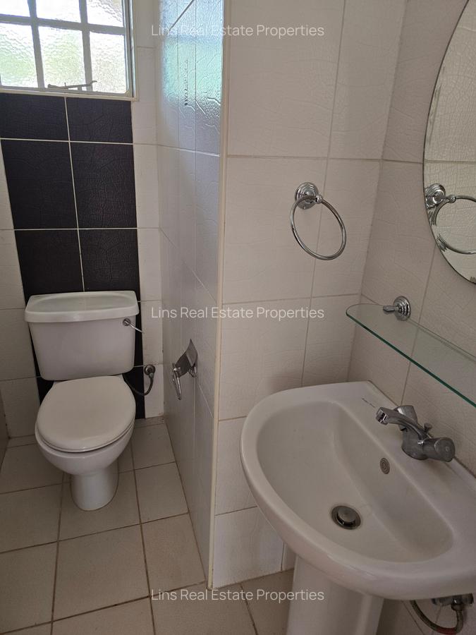 5 Bed Townhouse with En Suite in Rosslyn - 7