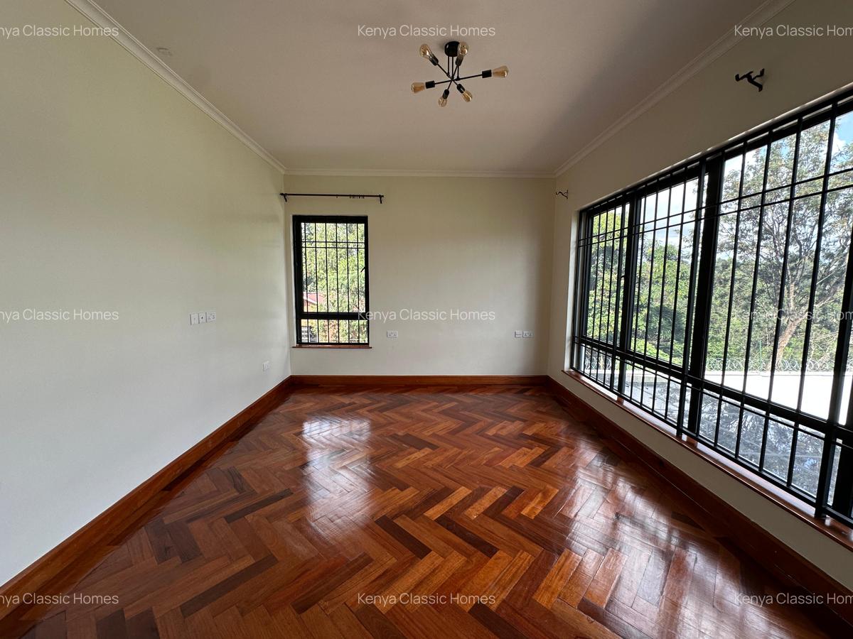 5 Bed Villa with En Suite at Loresho - 5