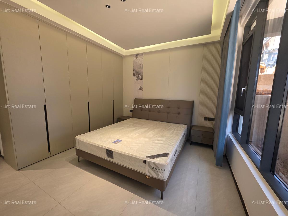 5 Bed Villa with En Suite at Jacaranda Avenue - 8