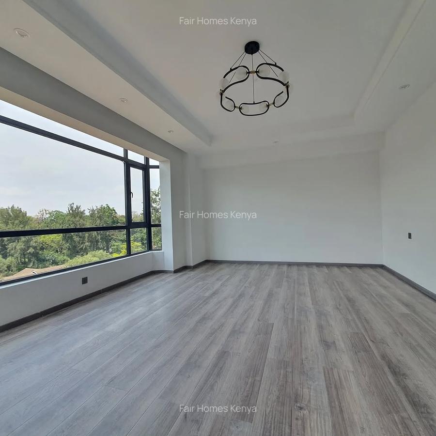 4 Bed Apartment with En Suite at Othaya Road - 9