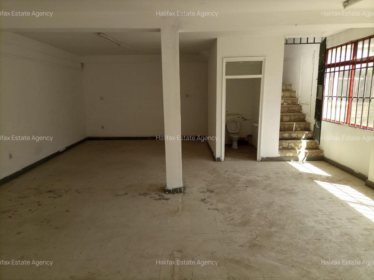 128 m² Warehouse in Imara Daima - 3