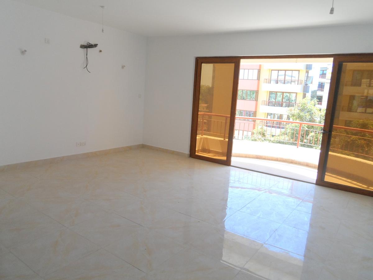 3 Bed Apartment with En Suite in Nyali Area - 11