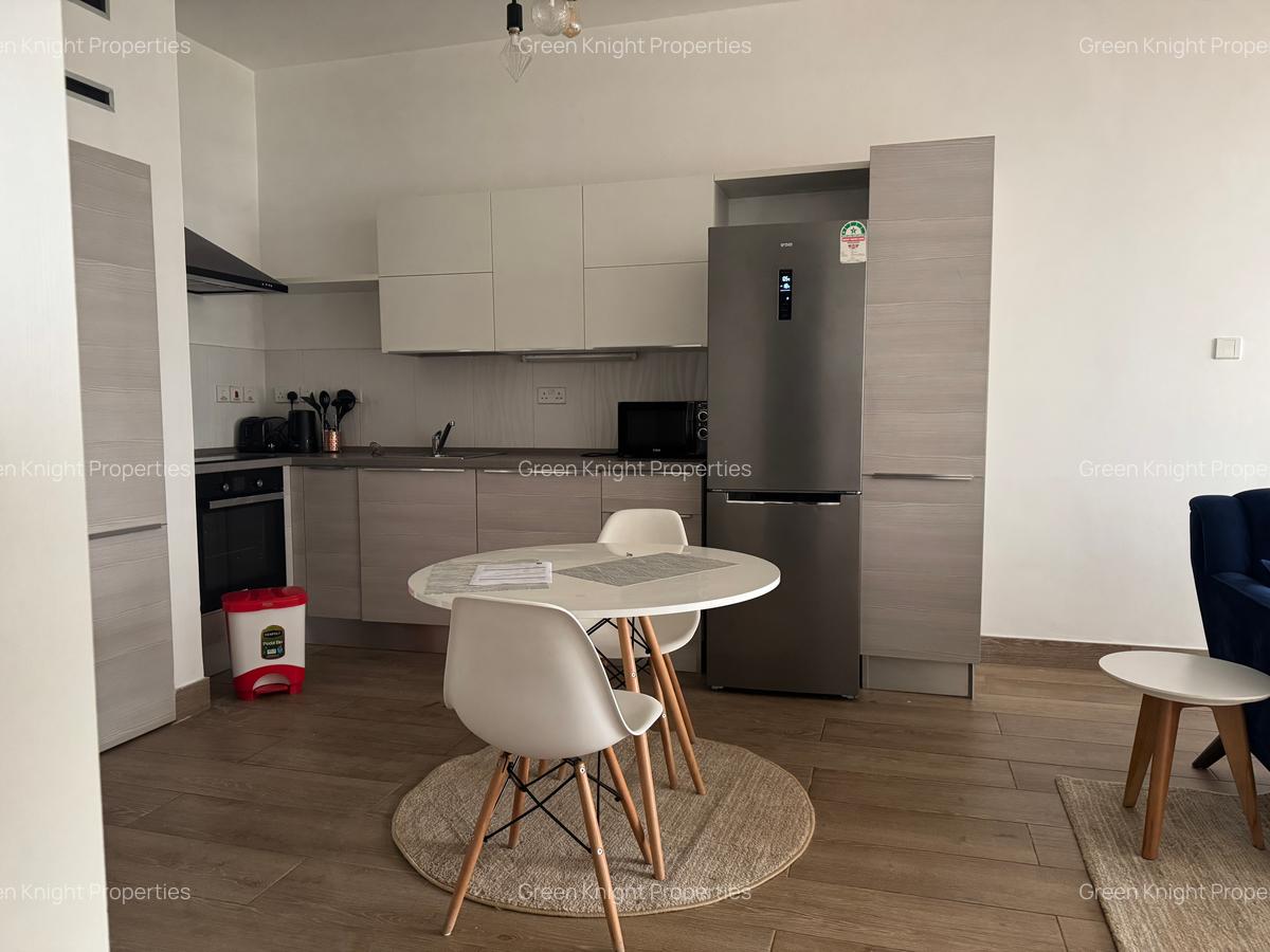 Serviced 2 Bed Apartment with En Suite in Westlands Area - 4