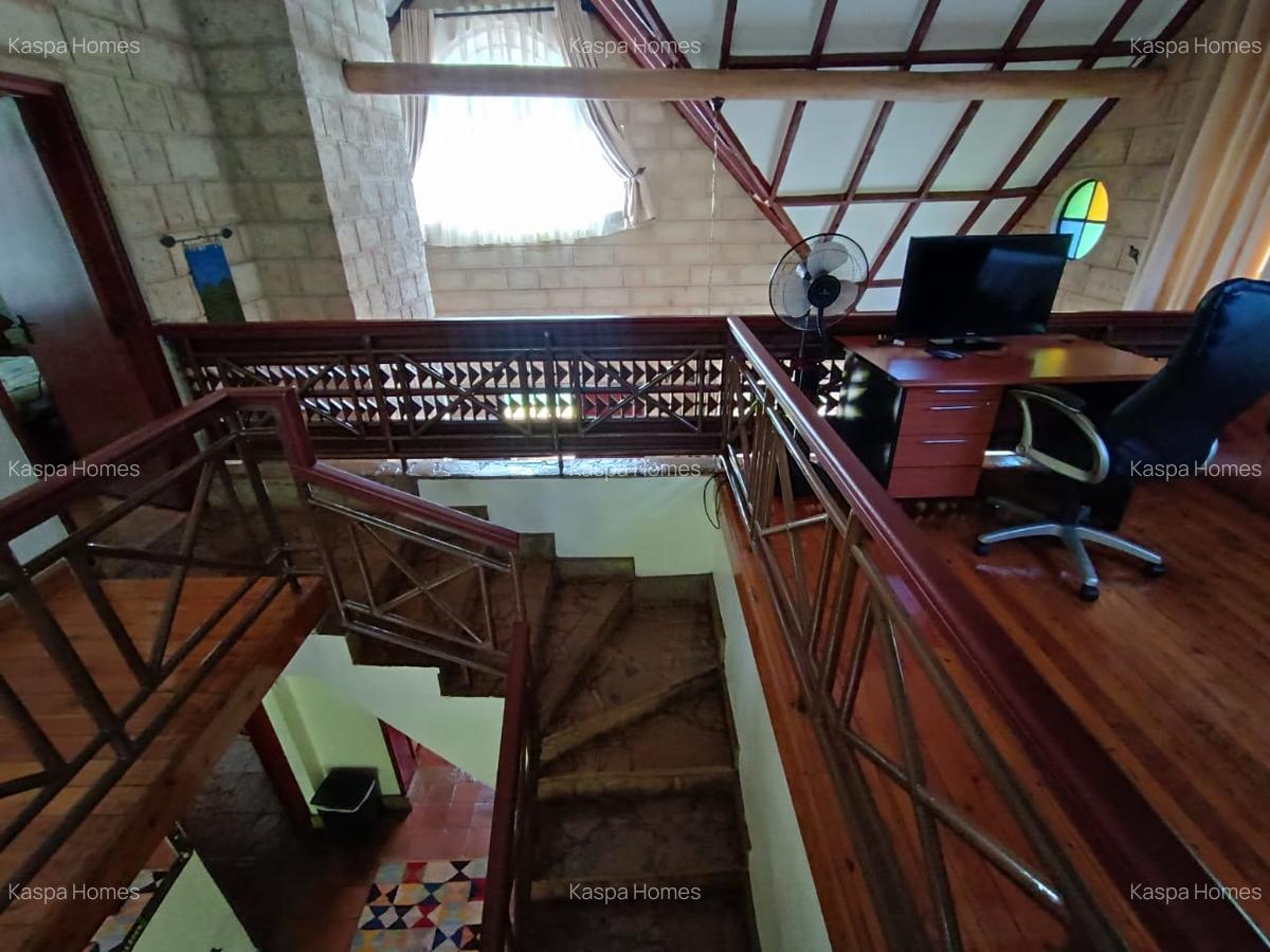 2 Bed House with En Suite in Karen - 14