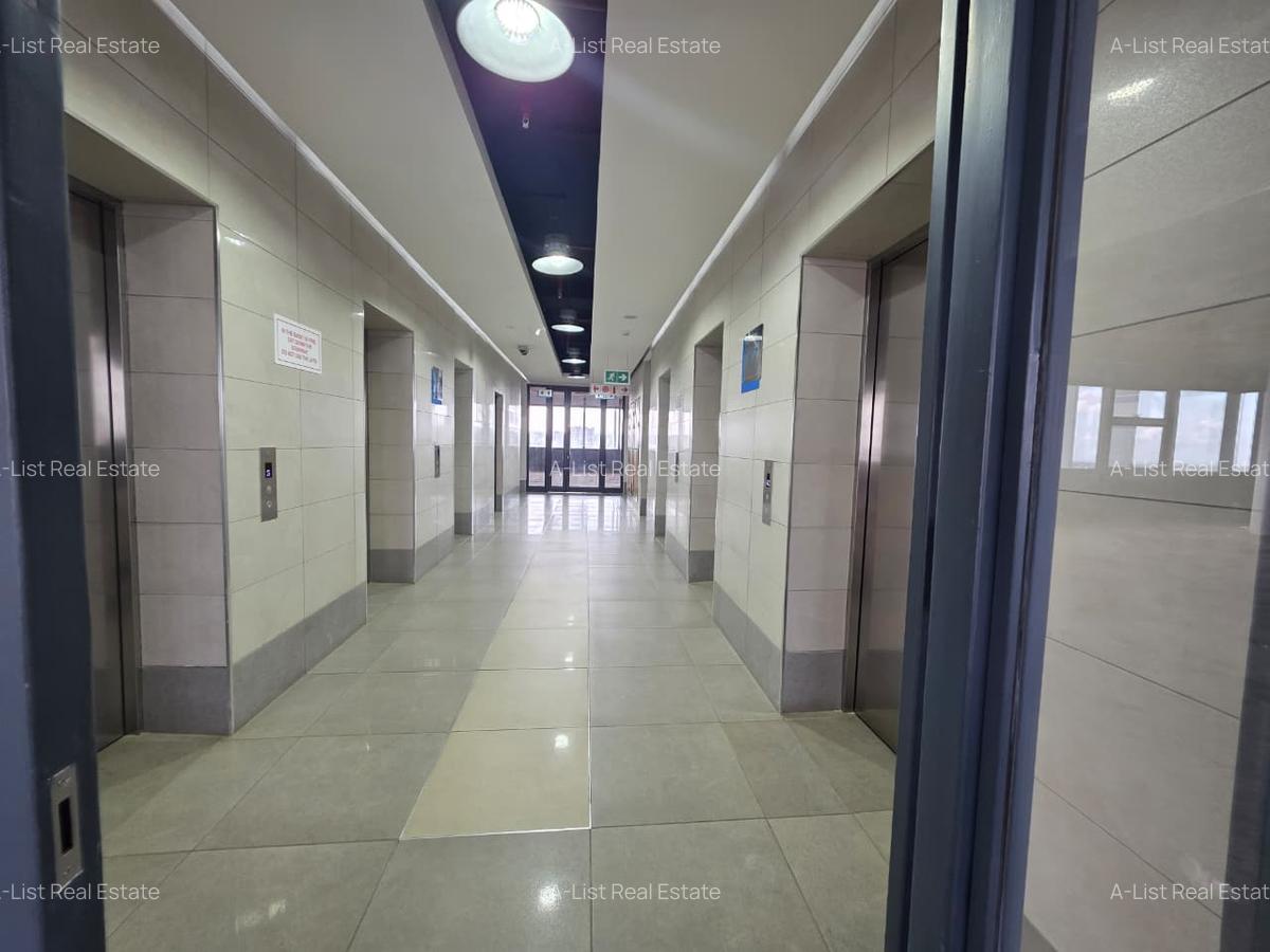 2,000 ft² Commercial Property with Service Charge Included at Westlands Area - 3