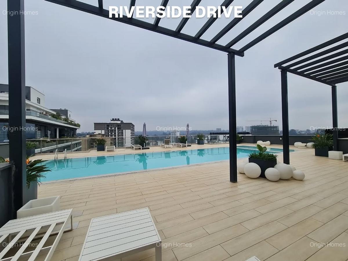 Furnished 3 Bed Apartment with En Suite at Riverside Drive - 18