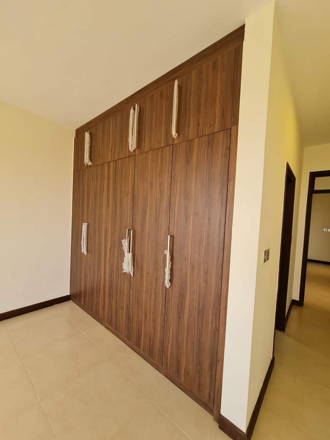 Furnished 3 Bed Apartment with En Suite at Citymall Nyali - 8