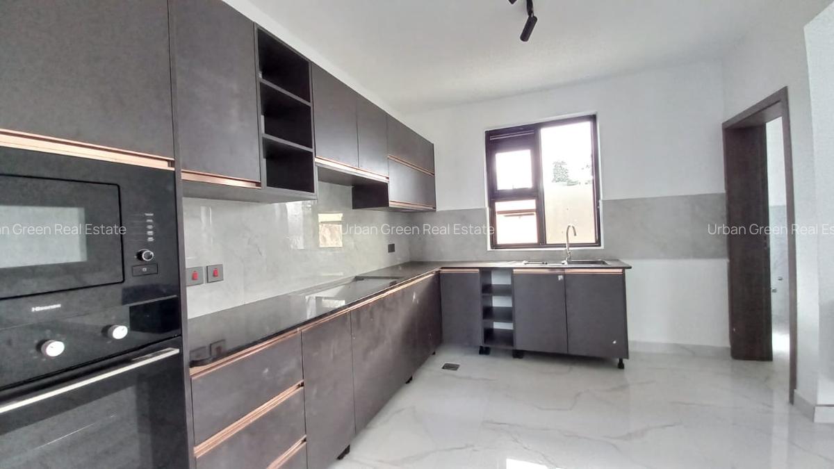 5 Bed Villa with En Suite at Ruiru - 4