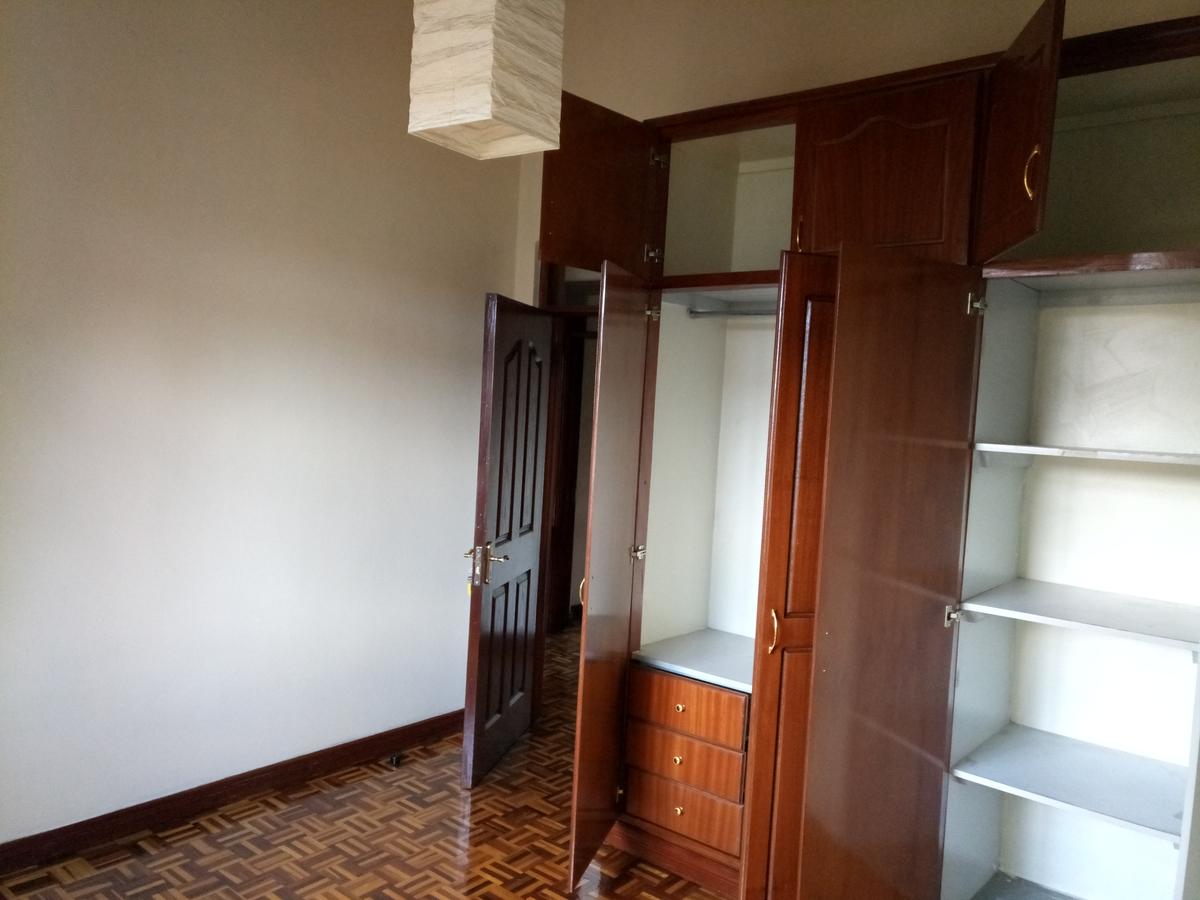 3 Bed Apartment with En Suite at Westlands - 5