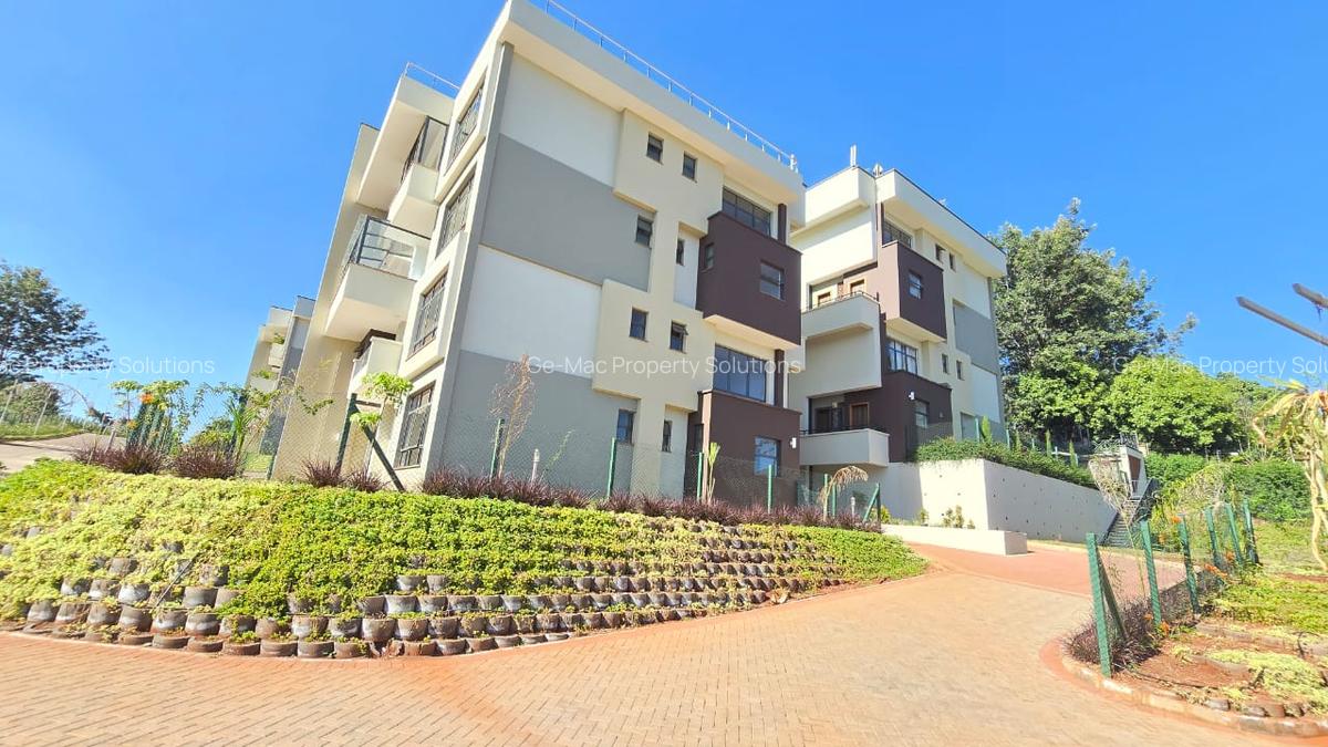 4 Bed Apartment with En Suite in Rosslyn - 18