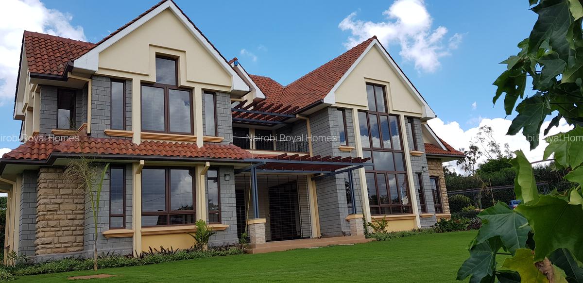 5 Bed House with En Suite at Runda Road - 6
