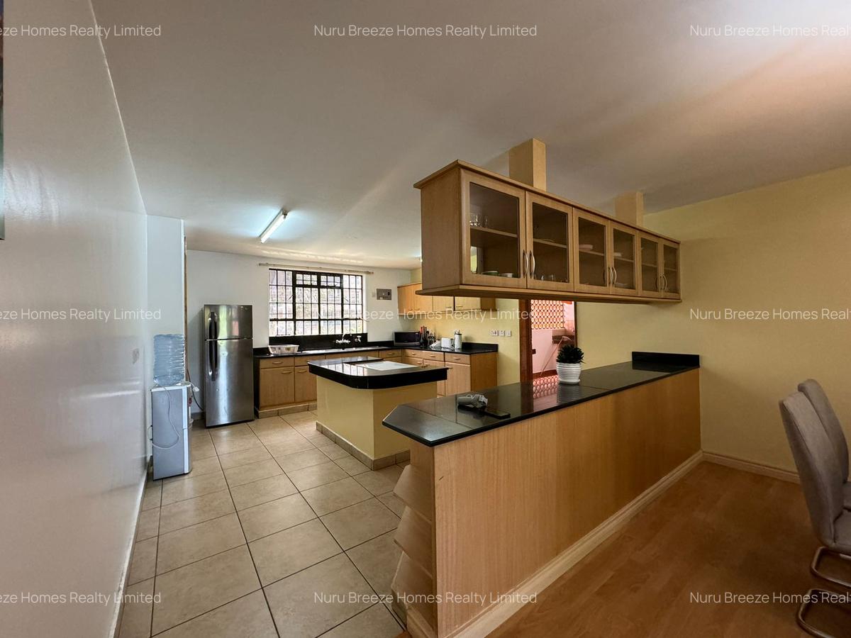 3 Bed Apartment with En Suite in Brookside - 15