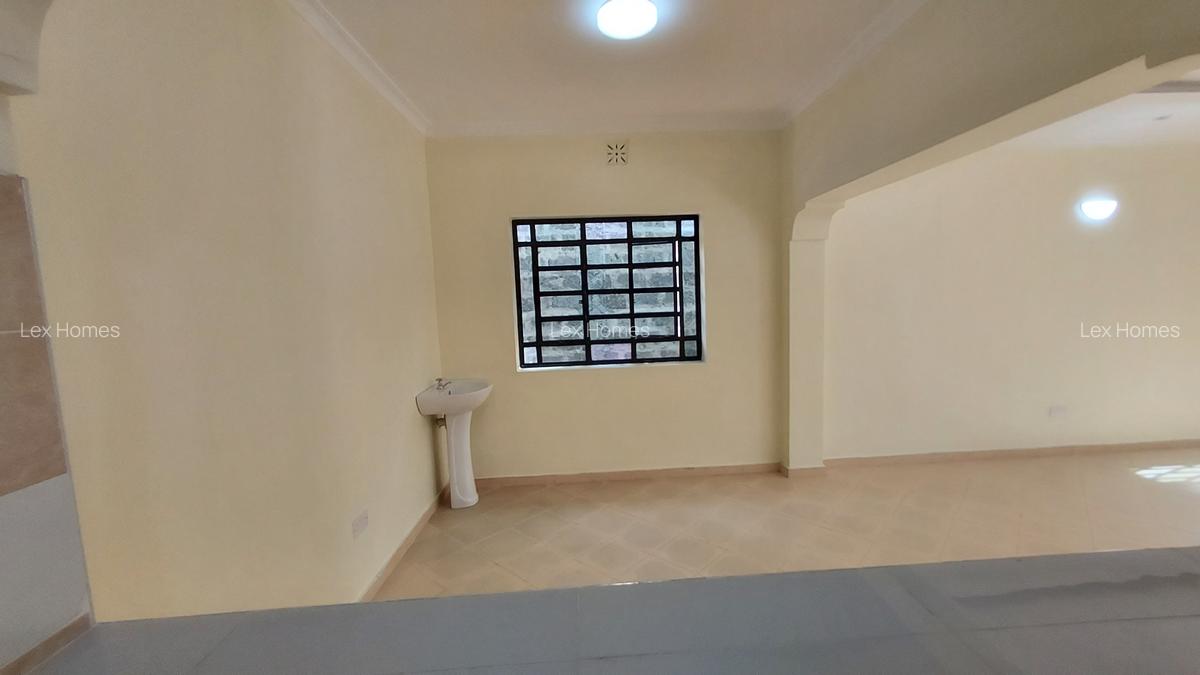 3 Bed House with En Suite at Rimpa - 9