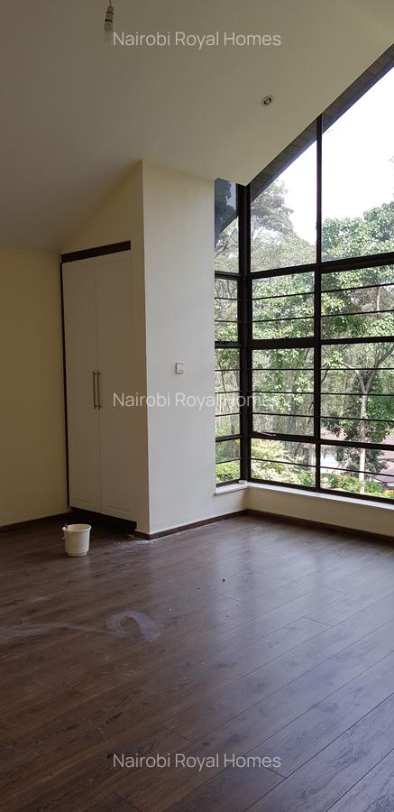 4 Bed Townhouse with En Suite at Rosslyn Lone Tree Road 55 - 15