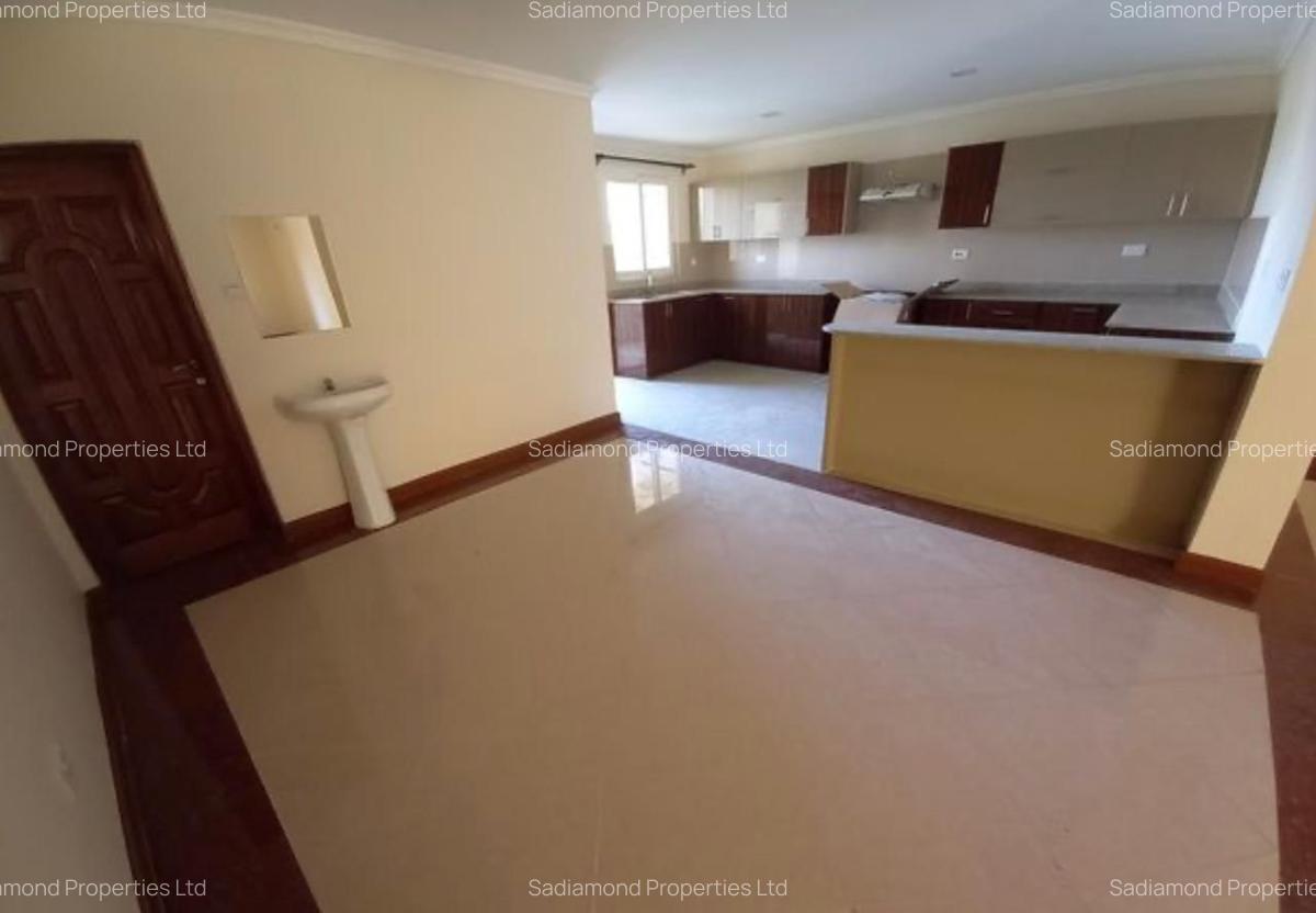 3 Bed Apartment with En Suite in Kilimani - 5